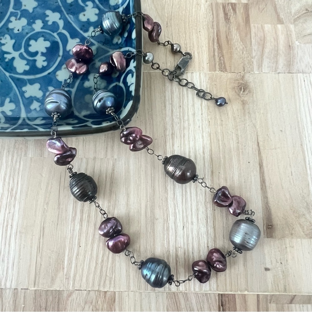 925 Sterling silver purple iridescent pearl station necklace
